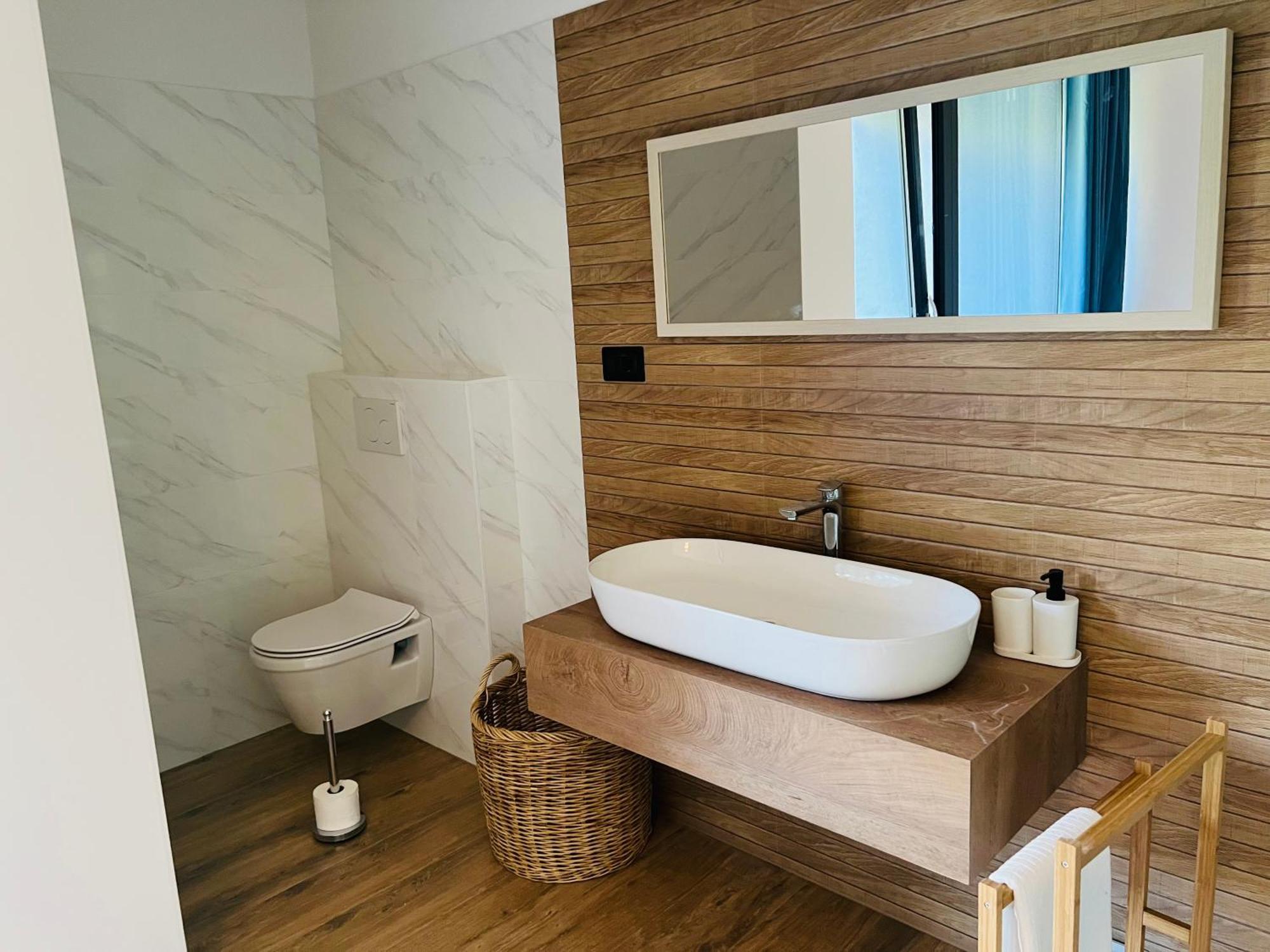 Vila Prisunca Jacuzzi & Swimming Pool Pazin Esterno foto